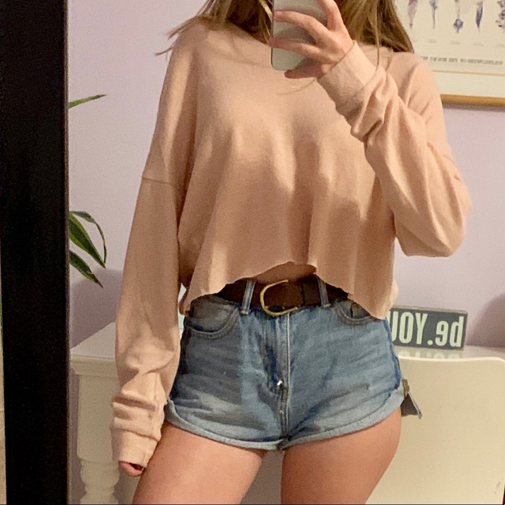 cropped pink hoodie